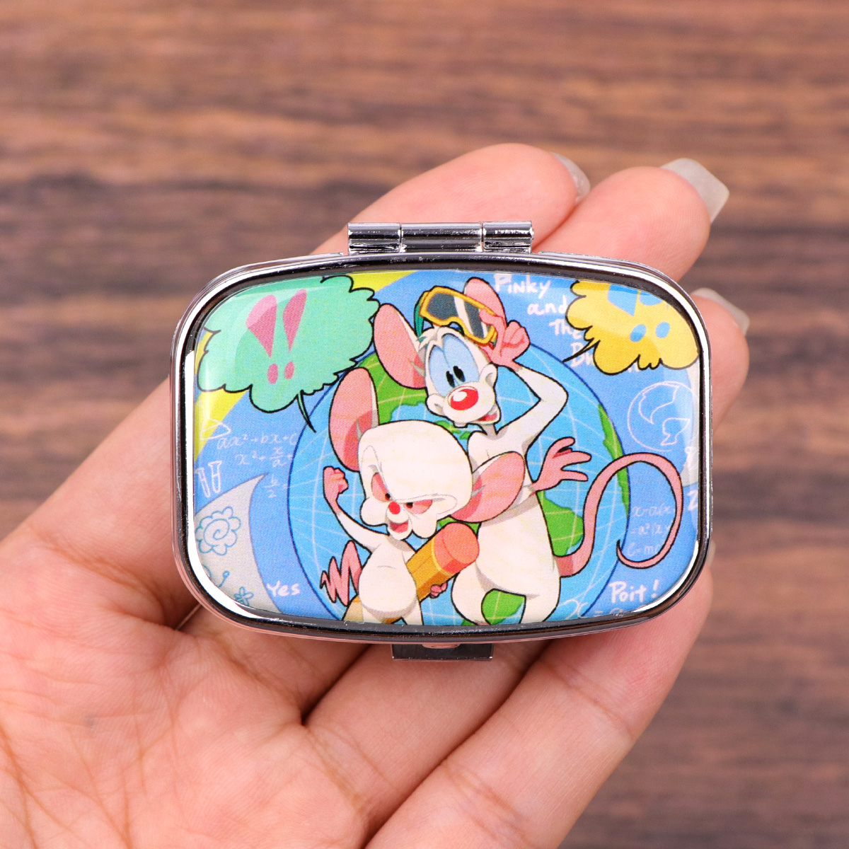 Cute Mouse Cartoon Travel Pill - Tablet Accessories Case のレビューと価格