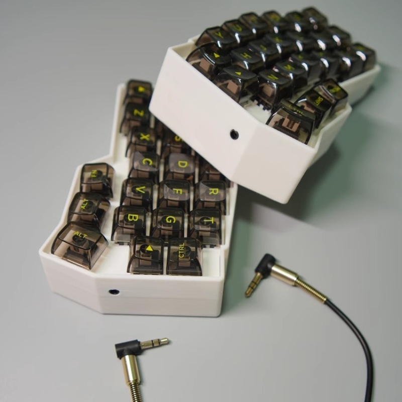 CorneV4.1 Split Keyboard Wired - Tablet Accessories 3D Print のレビューと価格